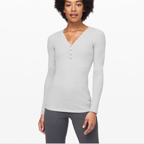 Lululemon Close Call Henley Long Sleeve L